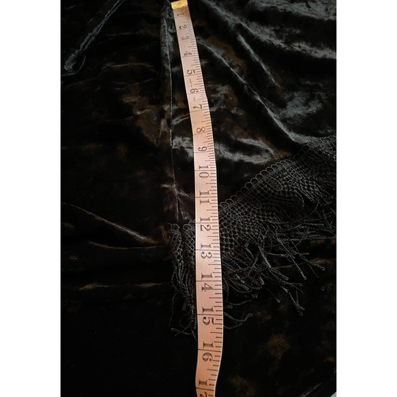 Mellisa Paige Black Crushed Velvet Fringe Boho Top Size 1X - Picture 12 of 12